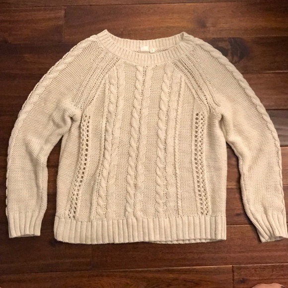 Gap Cable Knit Sweater - Picture 2 of 5